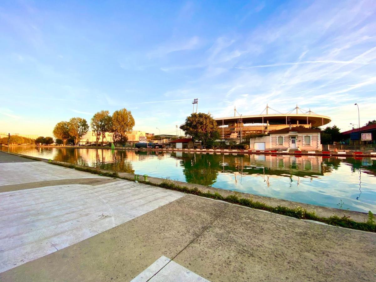 Magnifique Villa Avec Jacuzzi Au Pied Du Stade Saint-Denis  Kültér fotó
