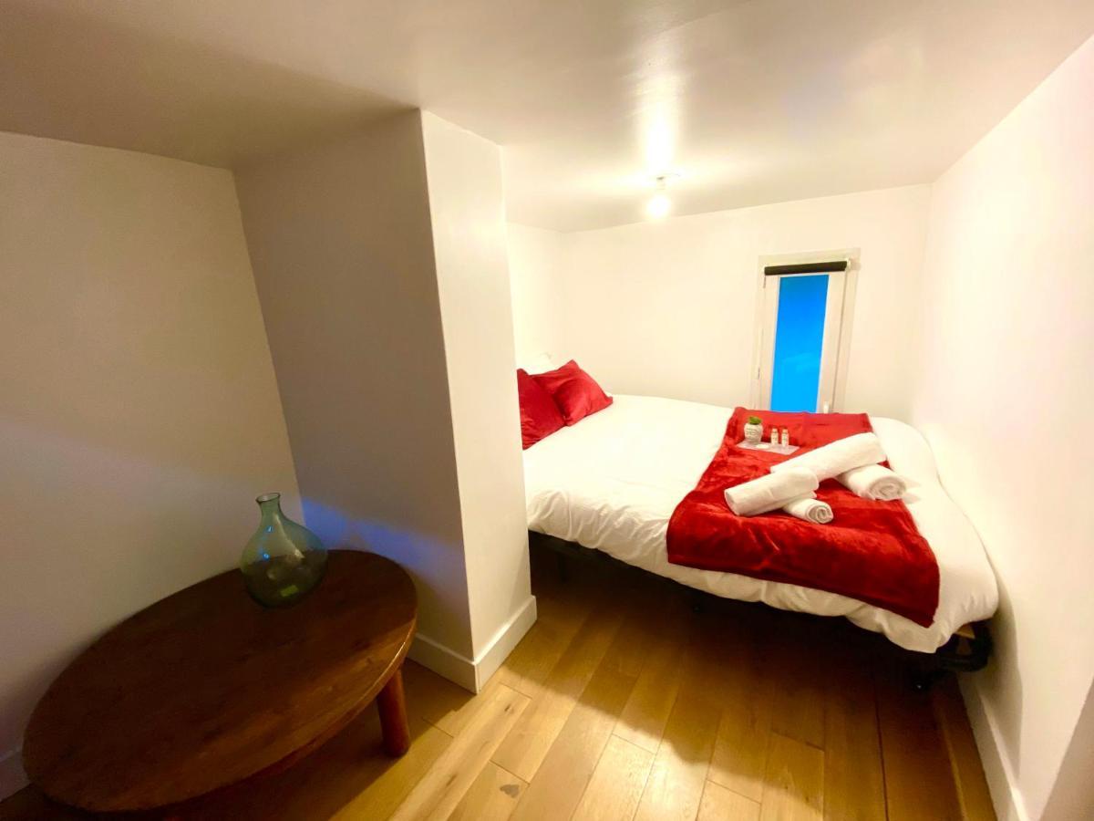 Magnifique Villa Avec Jacuzzi Au Pied Du Stade Saint-Denis  Kültér fotó