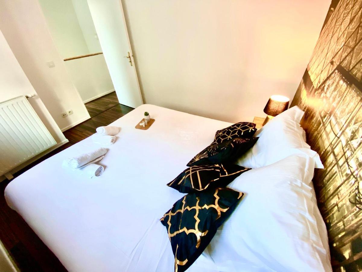 Magnifique Villa Avec Jacuzzi Au Pied Du Stade Saint-Denis  Kültér fotó