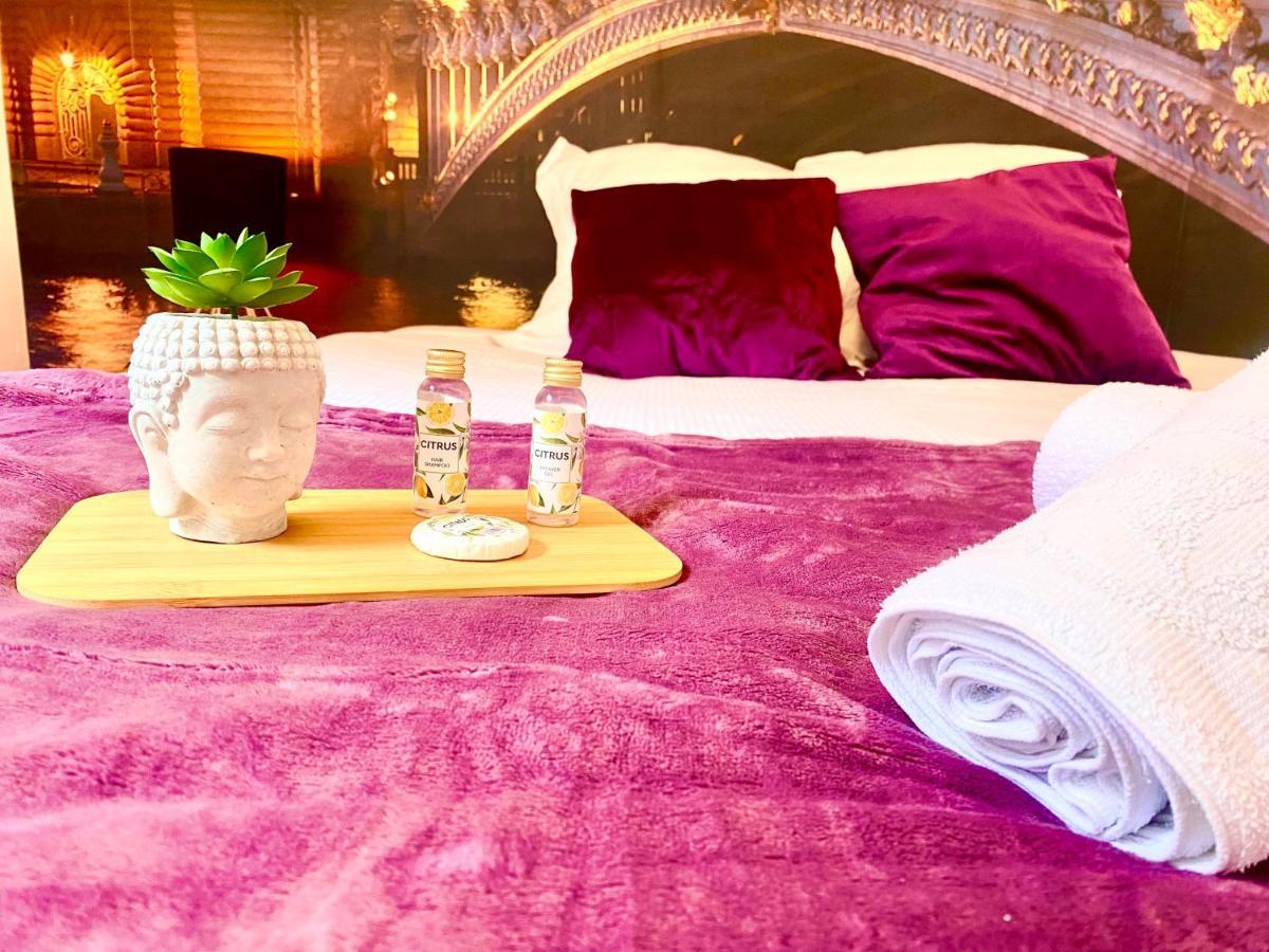 Magnifique Villa Avec Jacuzzi Au Pied Du Stade Saint-Denis  Kültér fotó