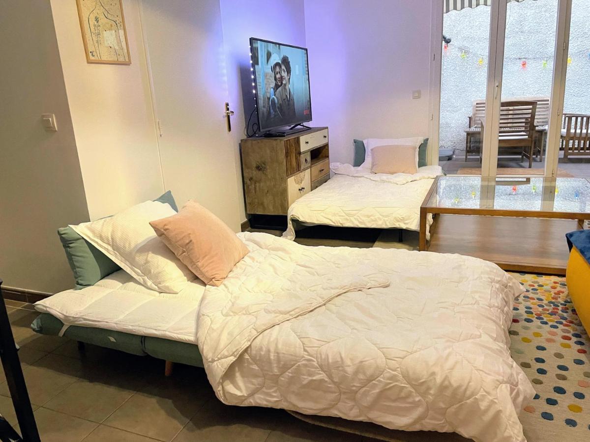 Magnifique Villa Avec Jacuzzi Au Pied Du Stade Saint-Denis  Kültér fotó